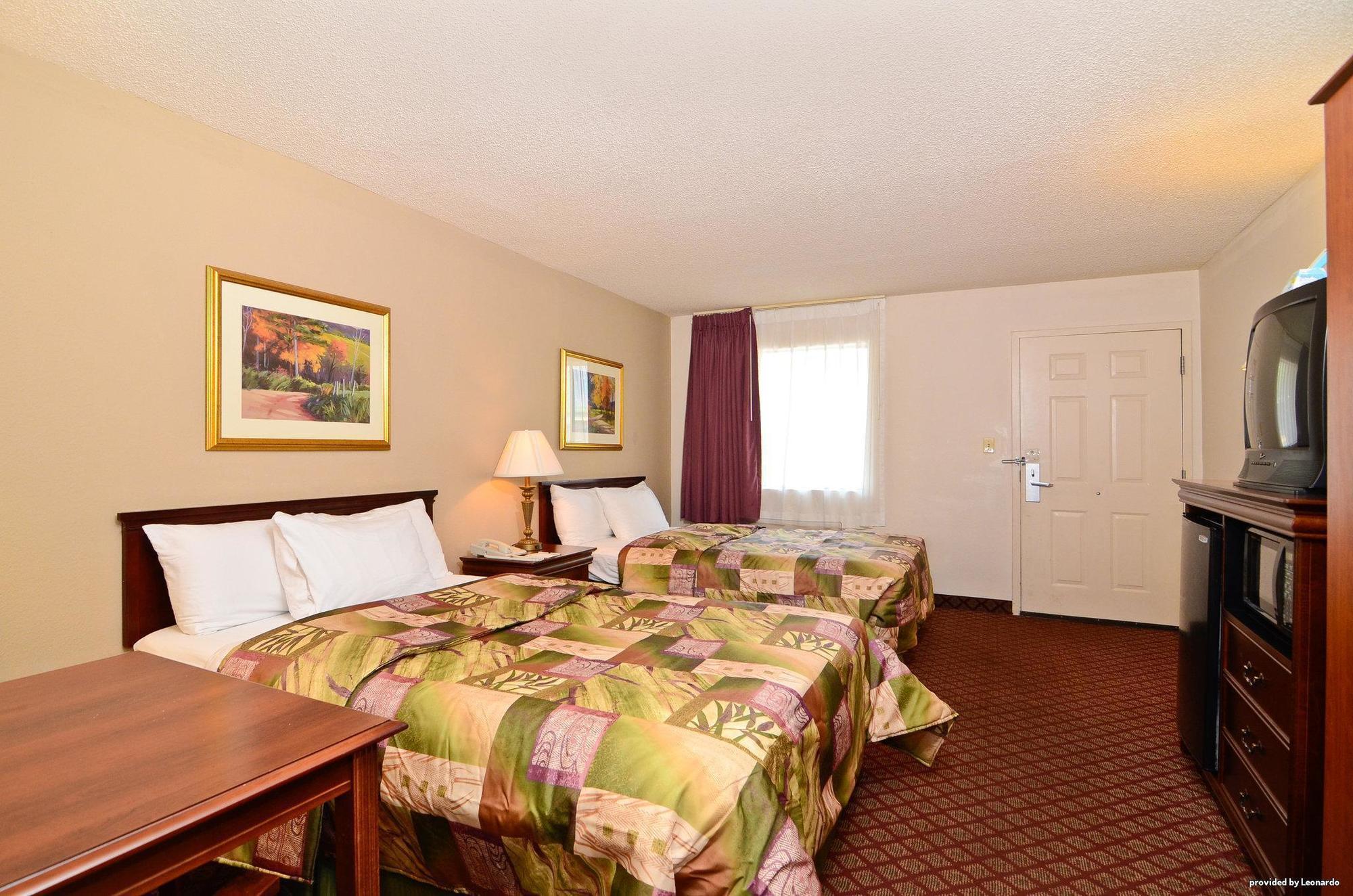Econo Lodge Ripley Room photo