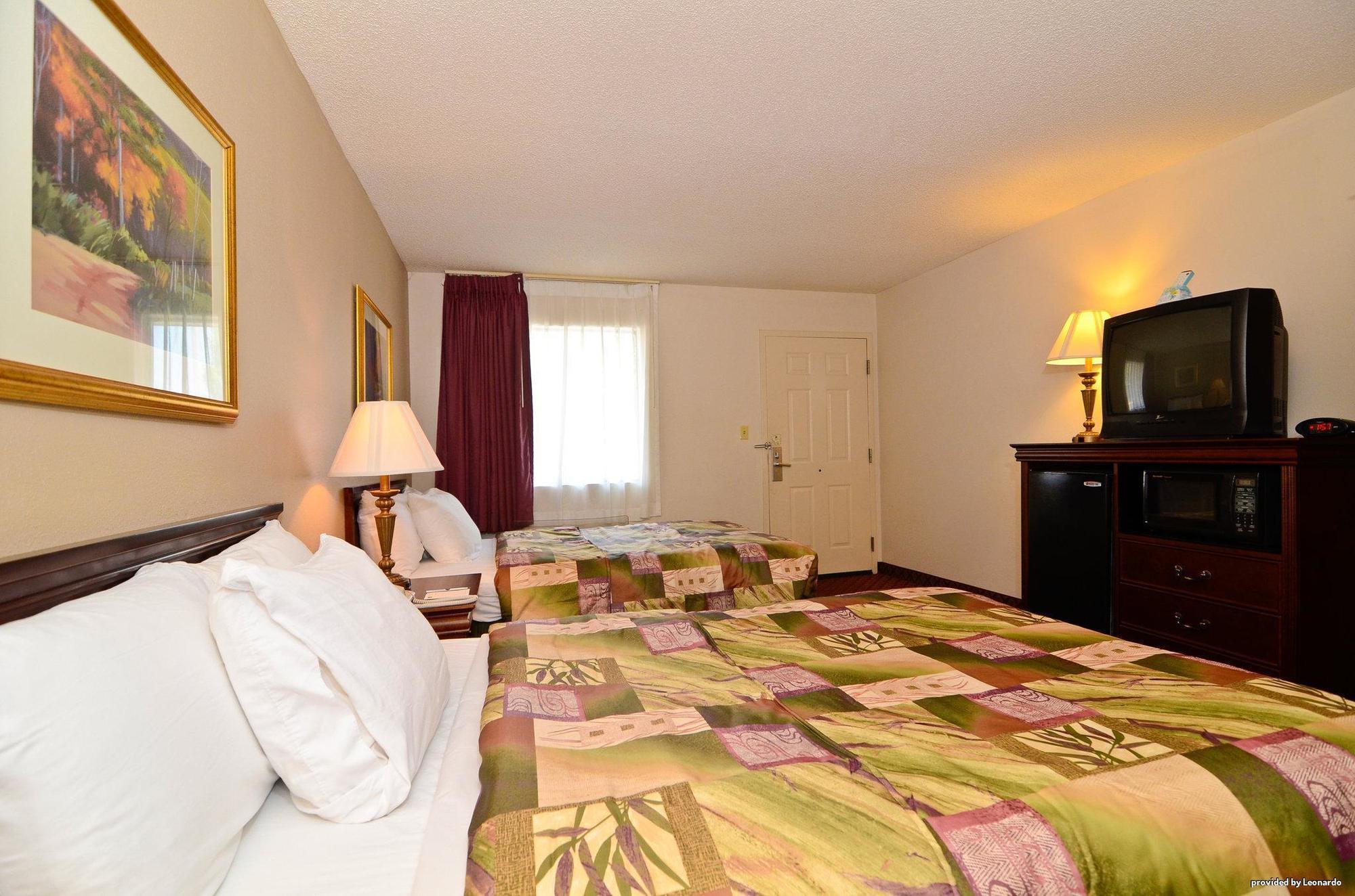 Econo Lodge Ripley Room photo