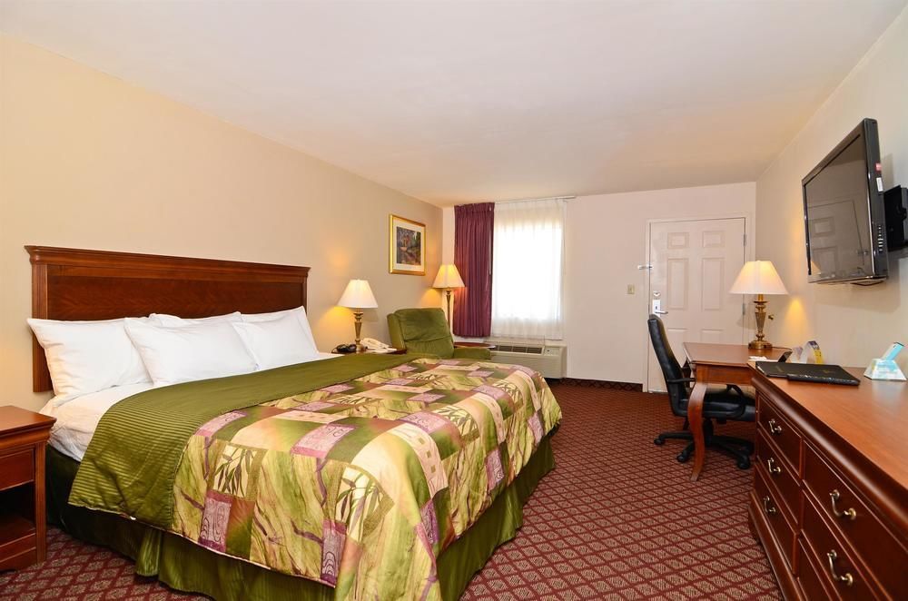 Econo Lodge Ripley Exterior photo